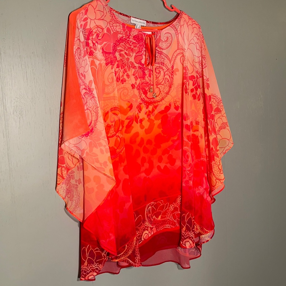 Susan Graver scarf top